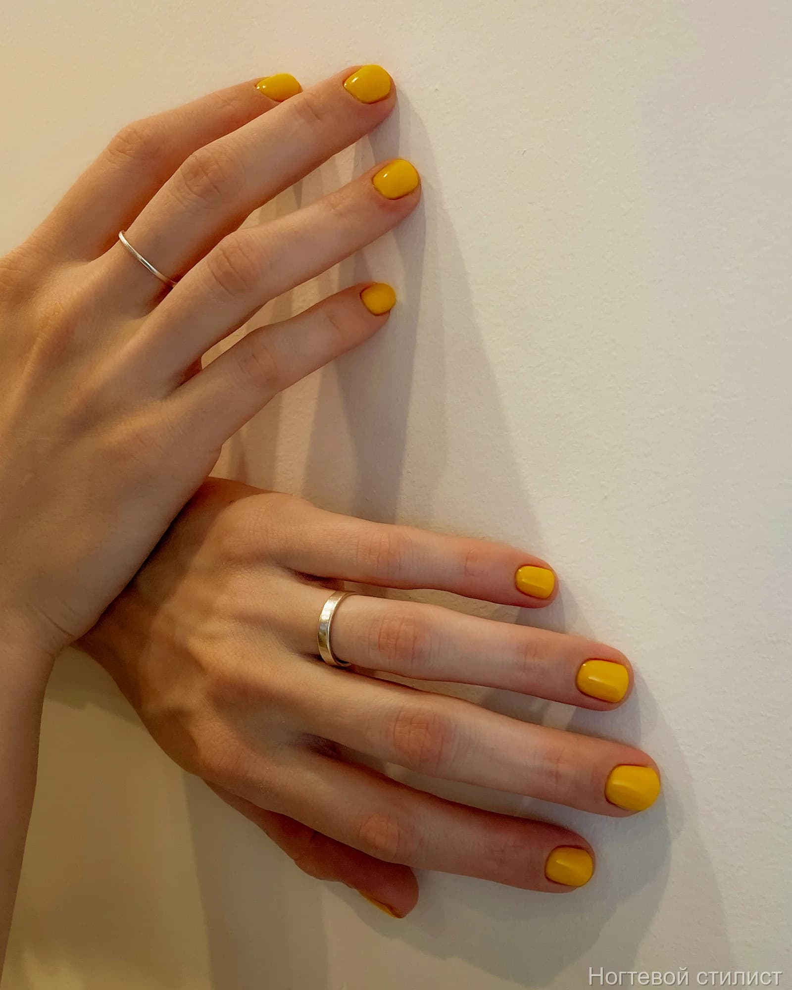 Летний желтый