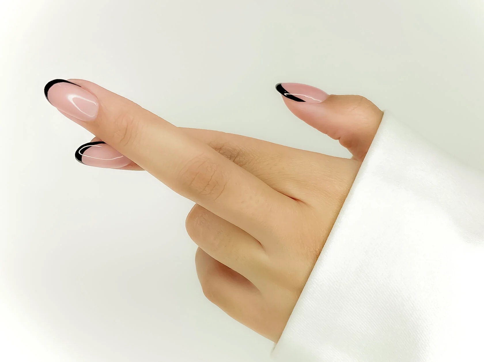 Премиум маникюр в Москве – работы международного чемпиона